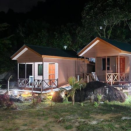Dumba Bay Tioman Hotell Kampung Genting Eksteriør bilde