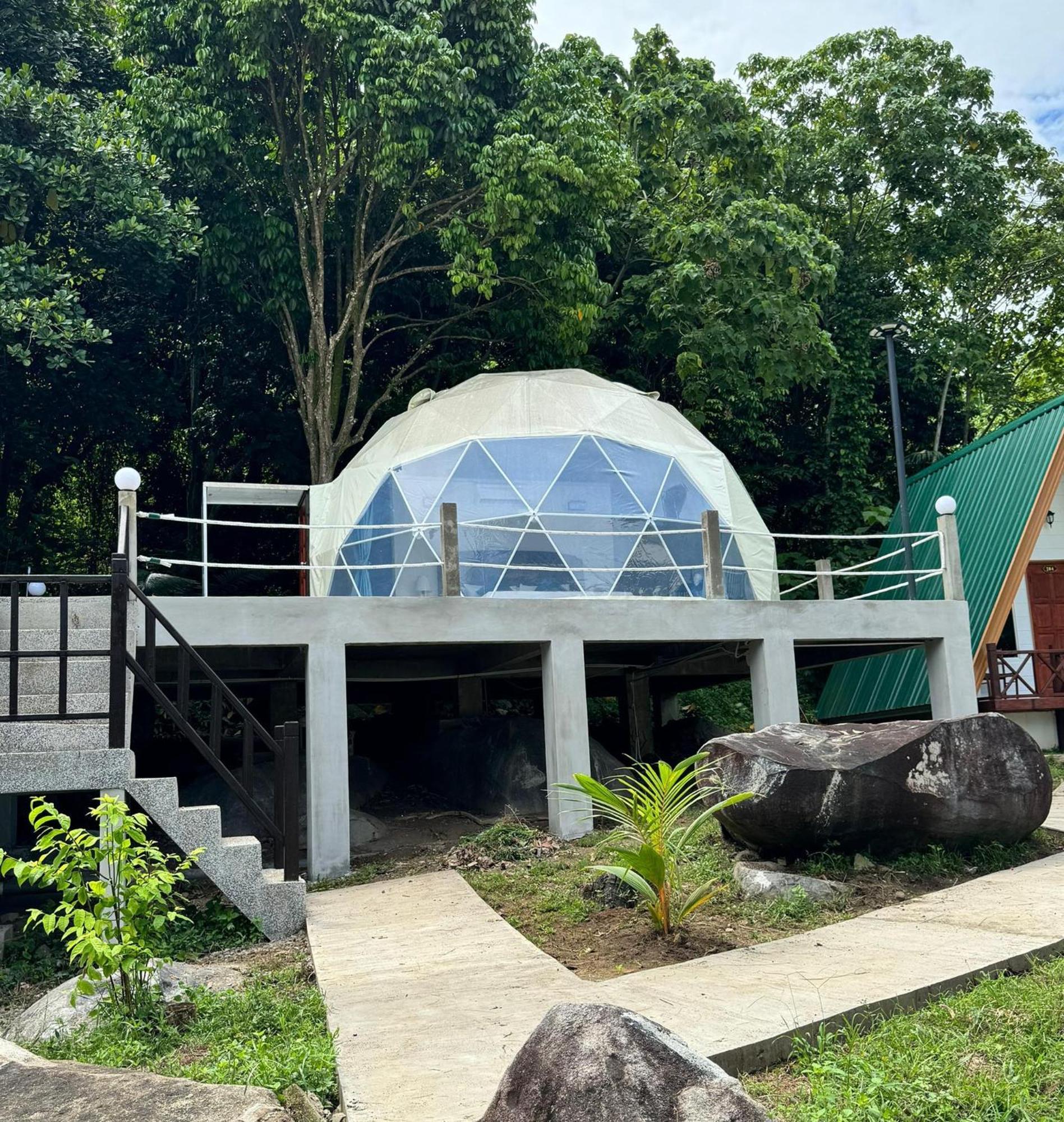 Dumba Bay Tioman Hotell Kampung Genting Eksteriør bilde