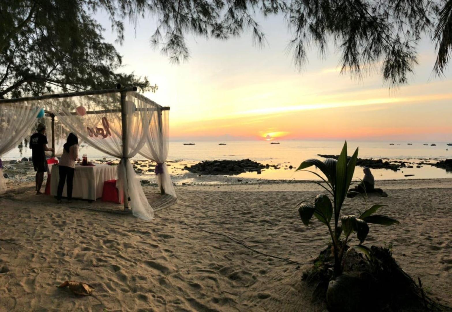 Dumba Bay Tioman Hotell Kampung Genting Eksteriør bilde