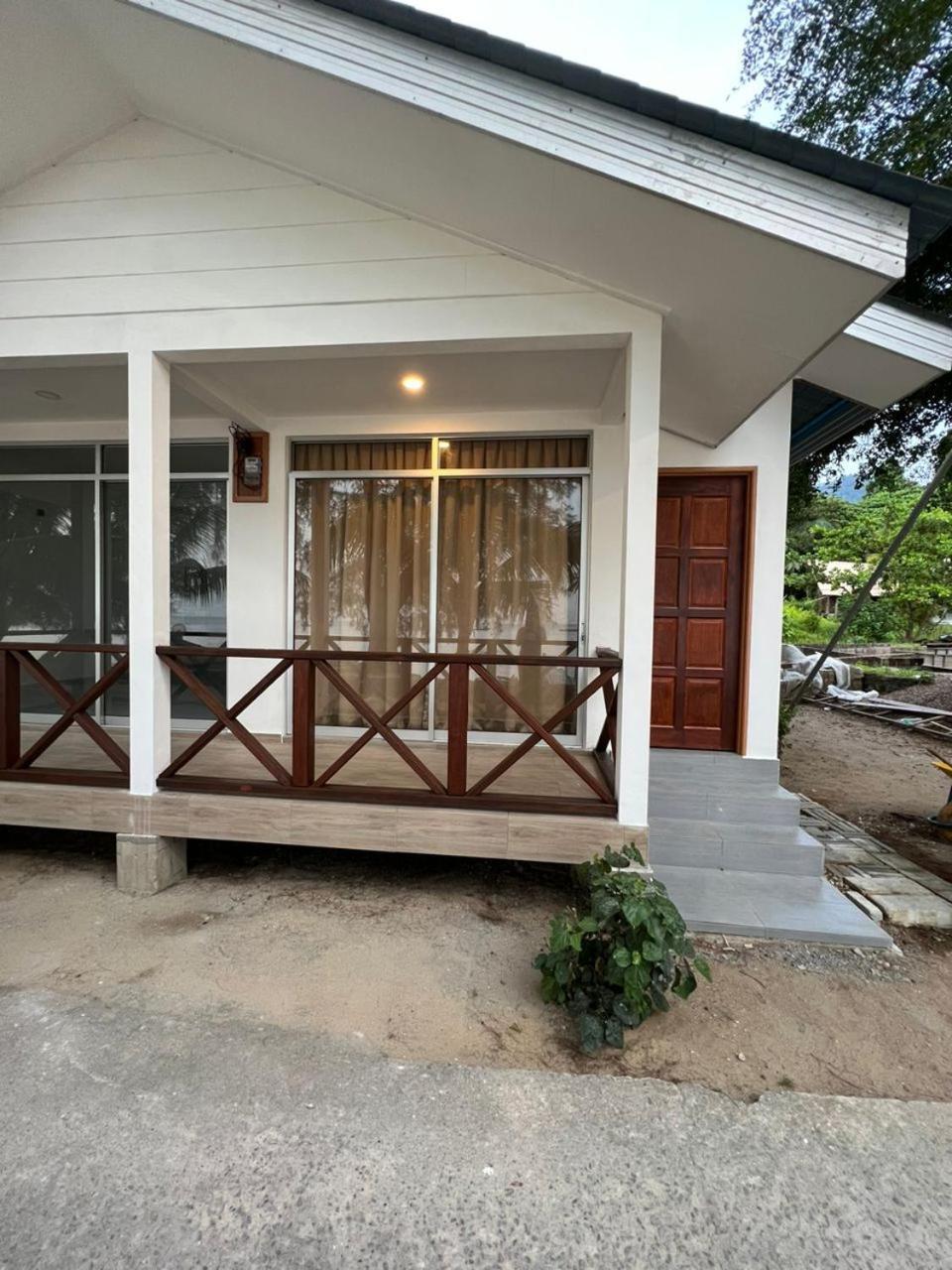 Dumba Bay Tioman Hotell Kampung Genting Eksteriør bilde