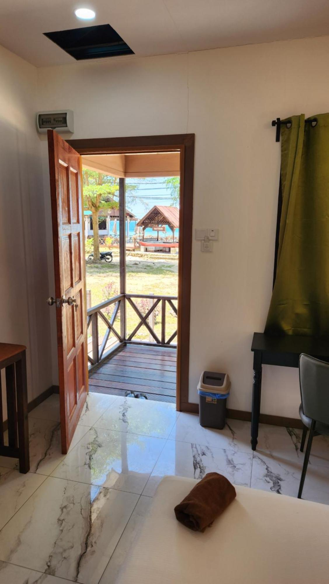 Dumba Bay Tioman Hotell Kampung Genting Eksteriør bilde